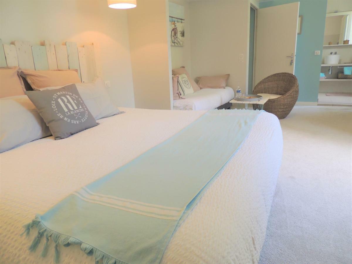 Bed and Breakfast Domaine Du Plessis Grimaud Saint-Viaud Екстер'єр фото